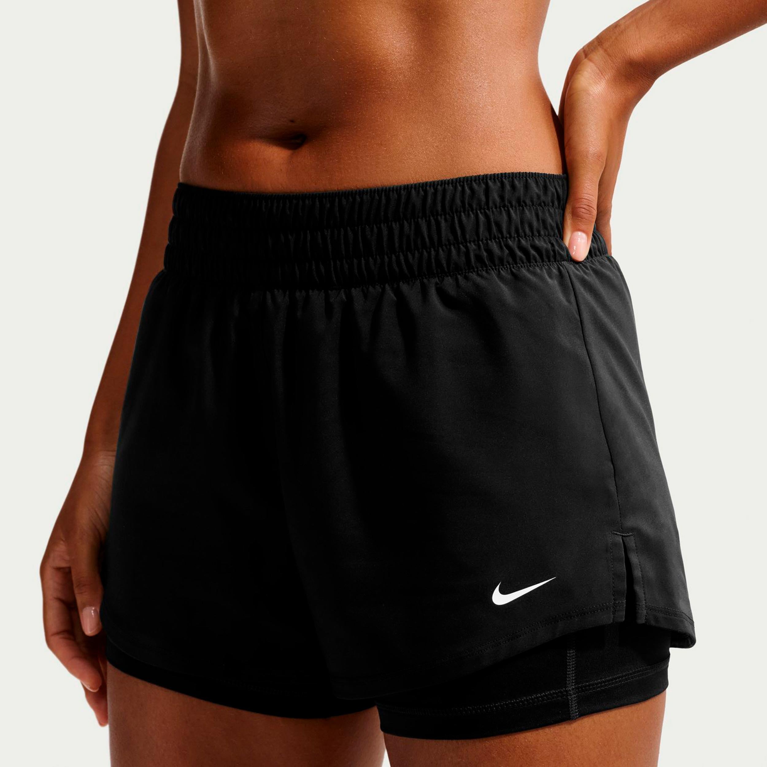 Nike Dri - Fit One Mid Rise 2in1 3in Shorts Damen Schwarz, Weiß