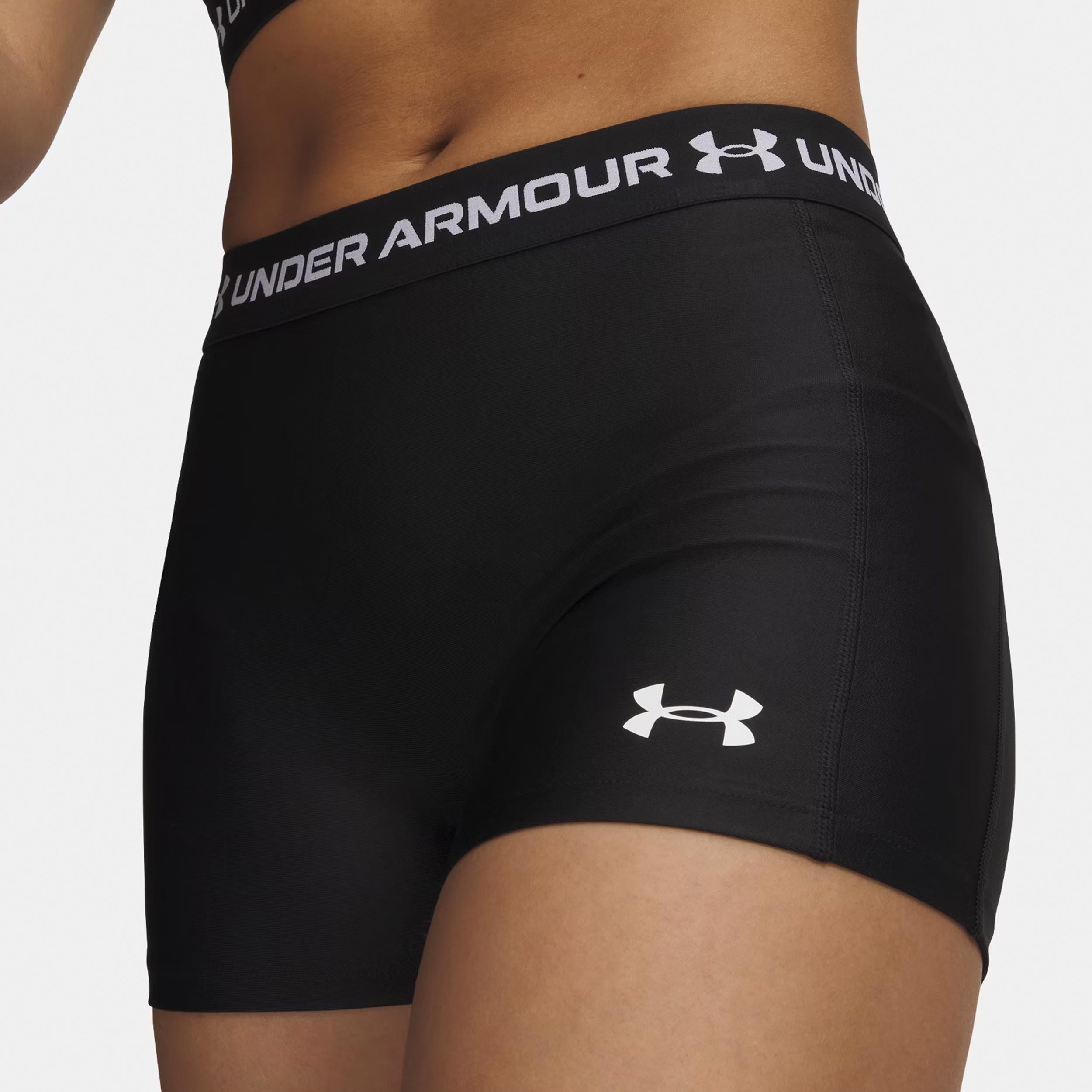 Under Armour Heatgear Shorts Damen - Schwarz, Weiß