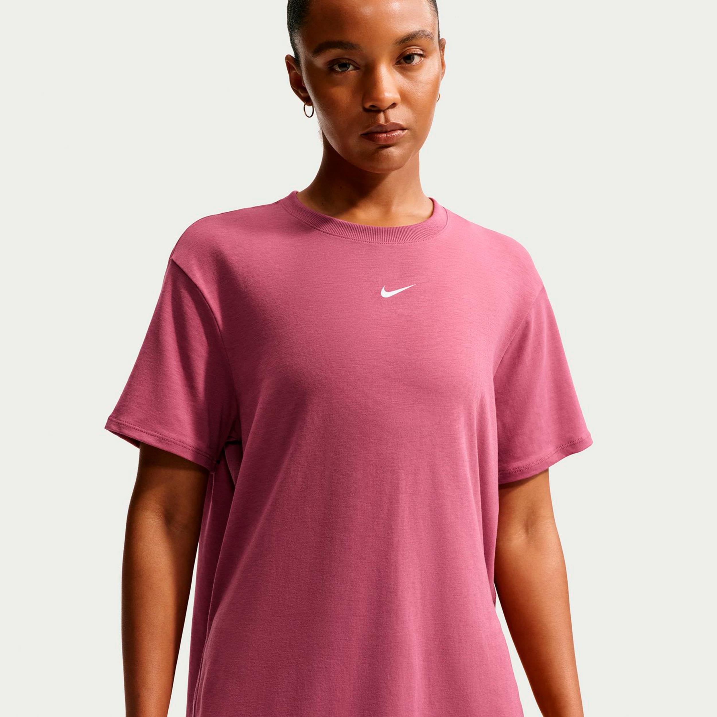 Nike One Relaxed Dri - Fit T Shirt Damen