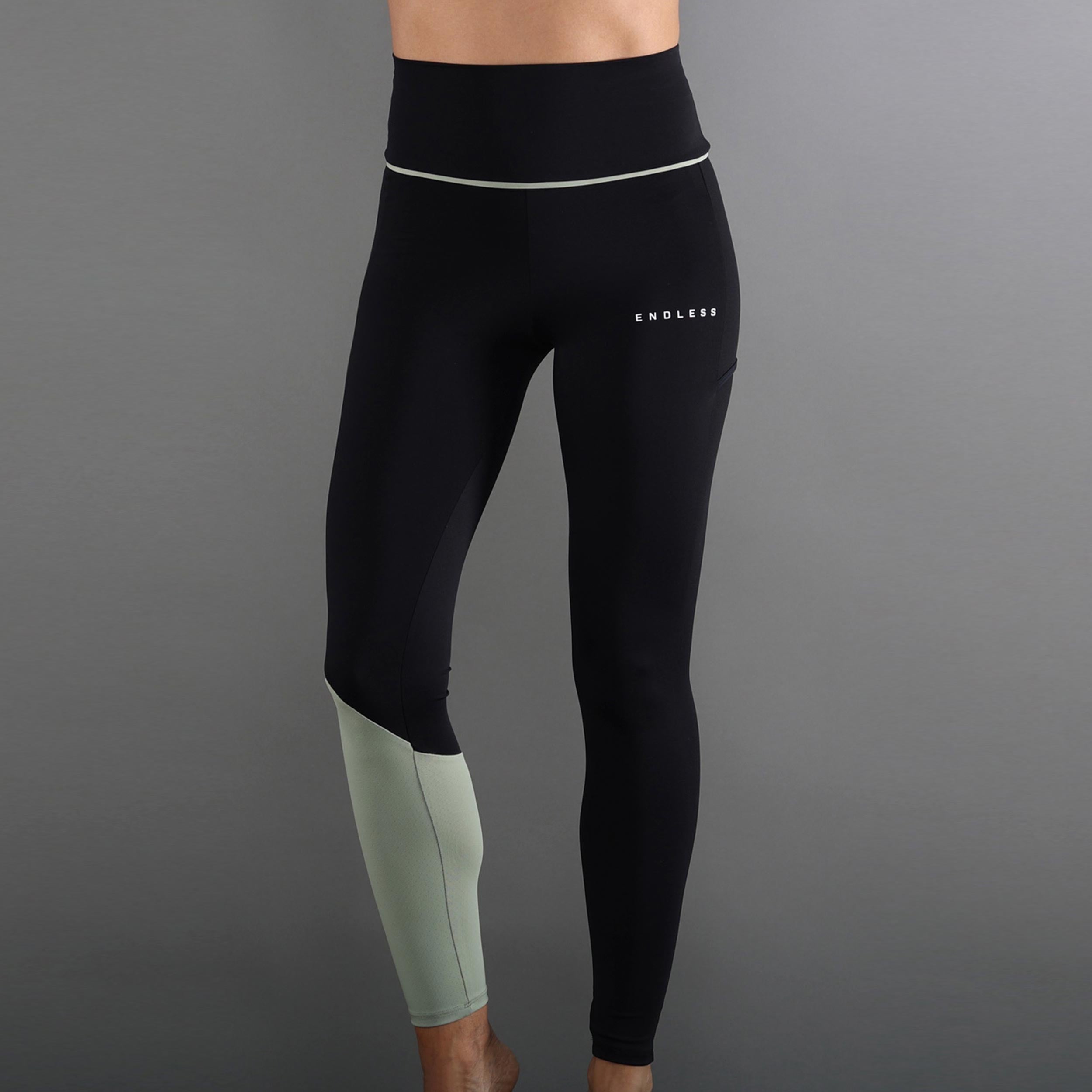 Endless Vanity Pocket Tight Damen