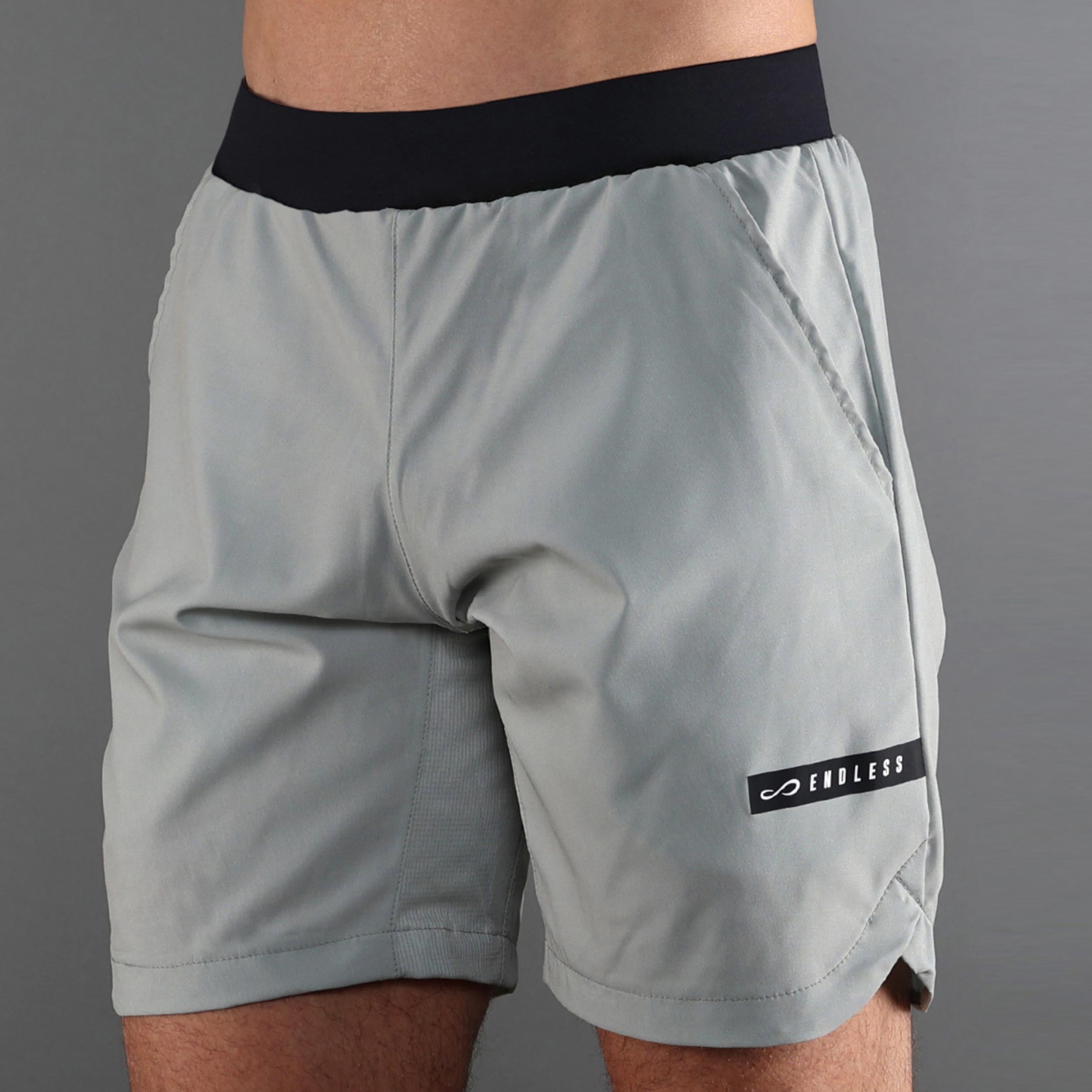 Endless Swift Shorts Herren - Hellgrau